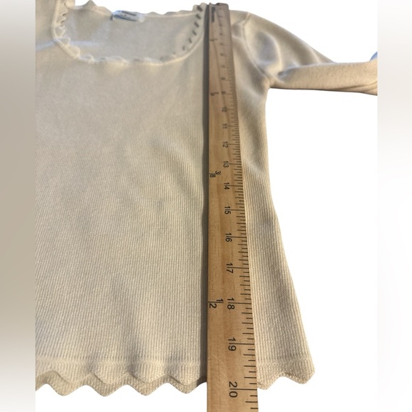 The Workshop Scallop Trim Top Size Medium Oatmeal Long Sleeve Square Neckline - Picture 12 of 13